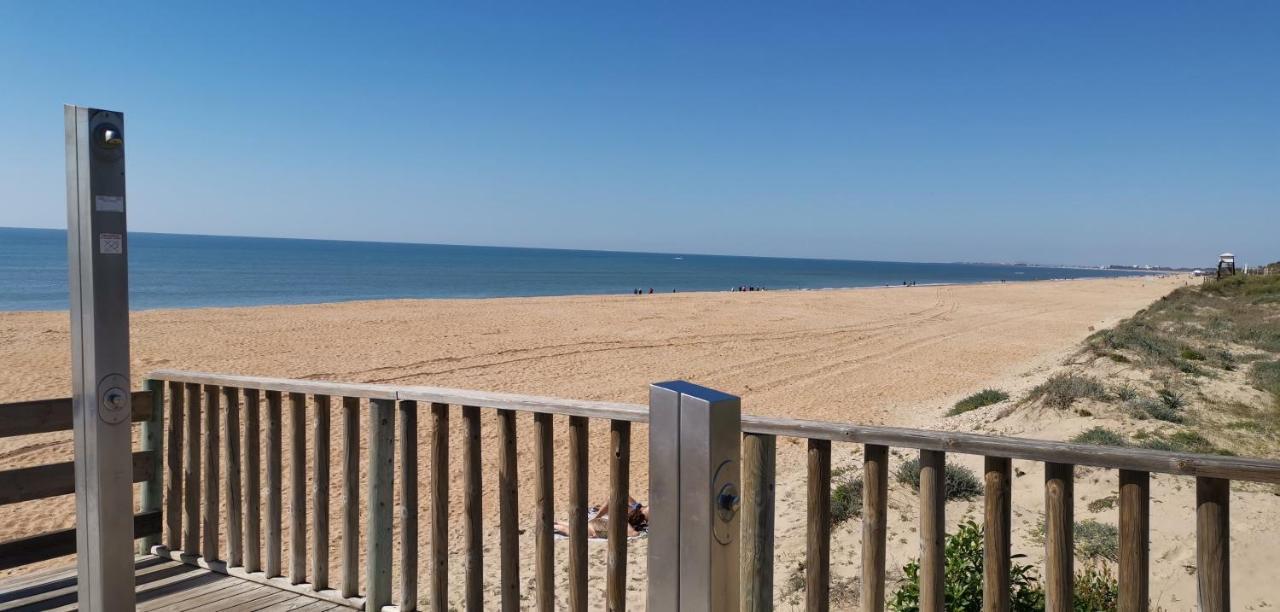 Apartamentos Esteasur Islantilla Exteriör bild