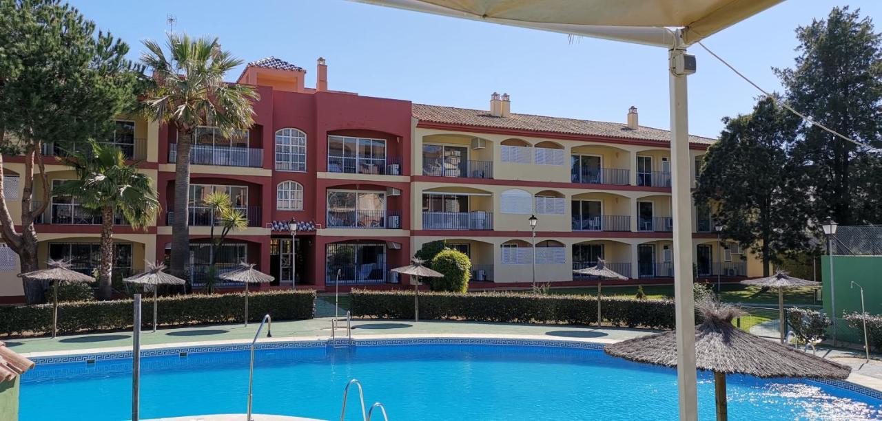 Apartamentos Esteasur Islantilla Exteriör bild