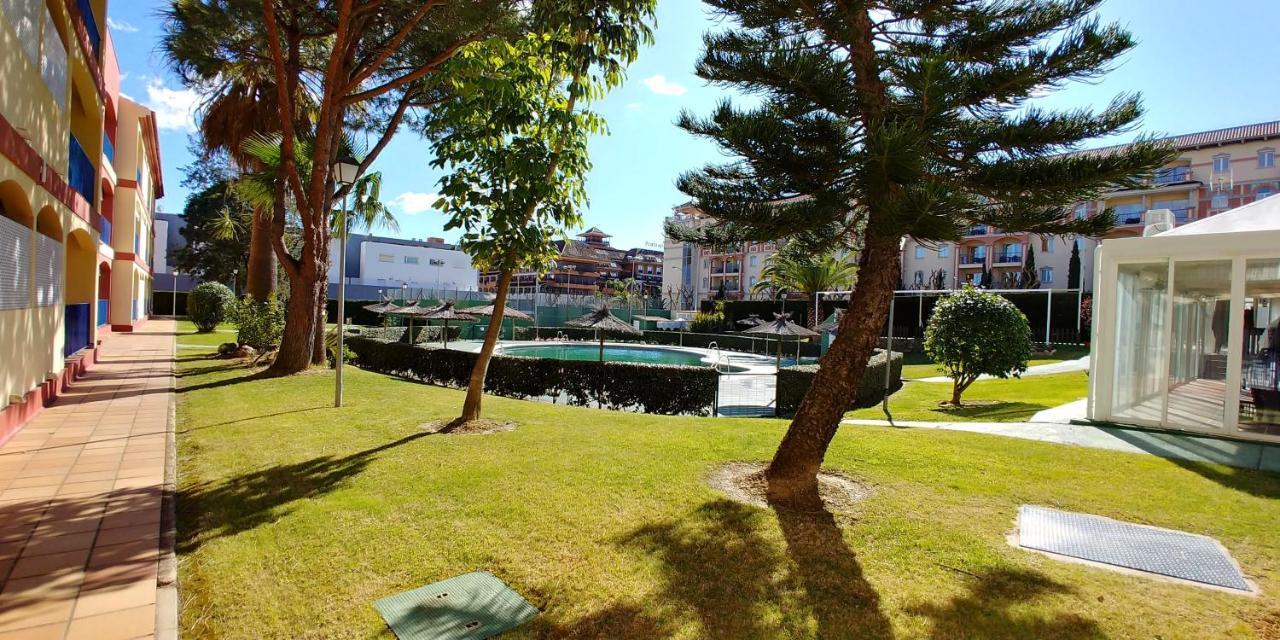 Apartamentos Esteasur Islantilla Exteriör bild