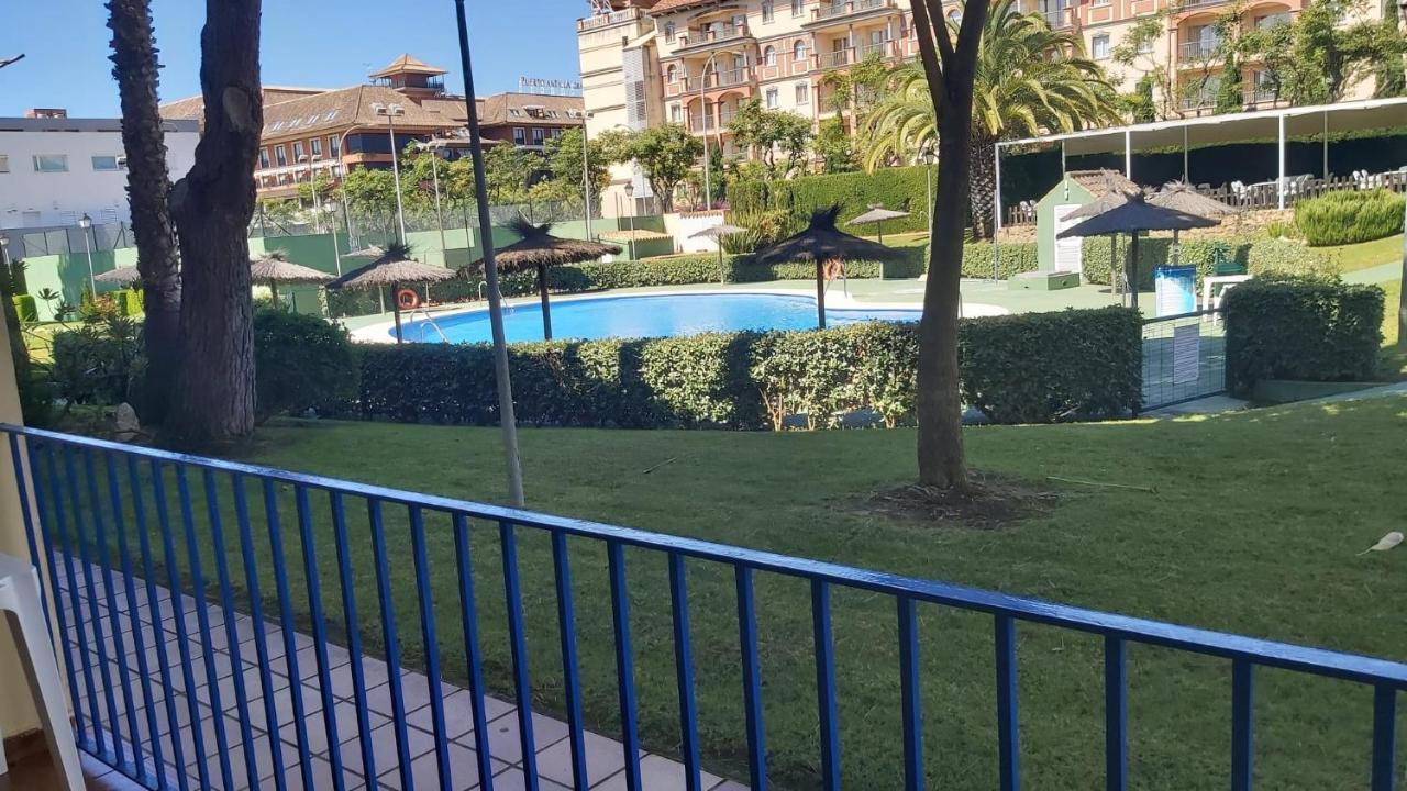Apartamentos Esteasur Islantilla Exteriör bild